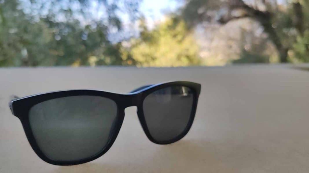 Can sunglasses protect against UV and blue light? LazyPlant