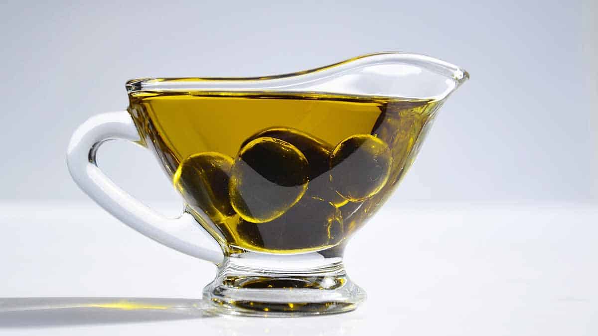Is olive oil good for you? Health benefits of polyphenols.