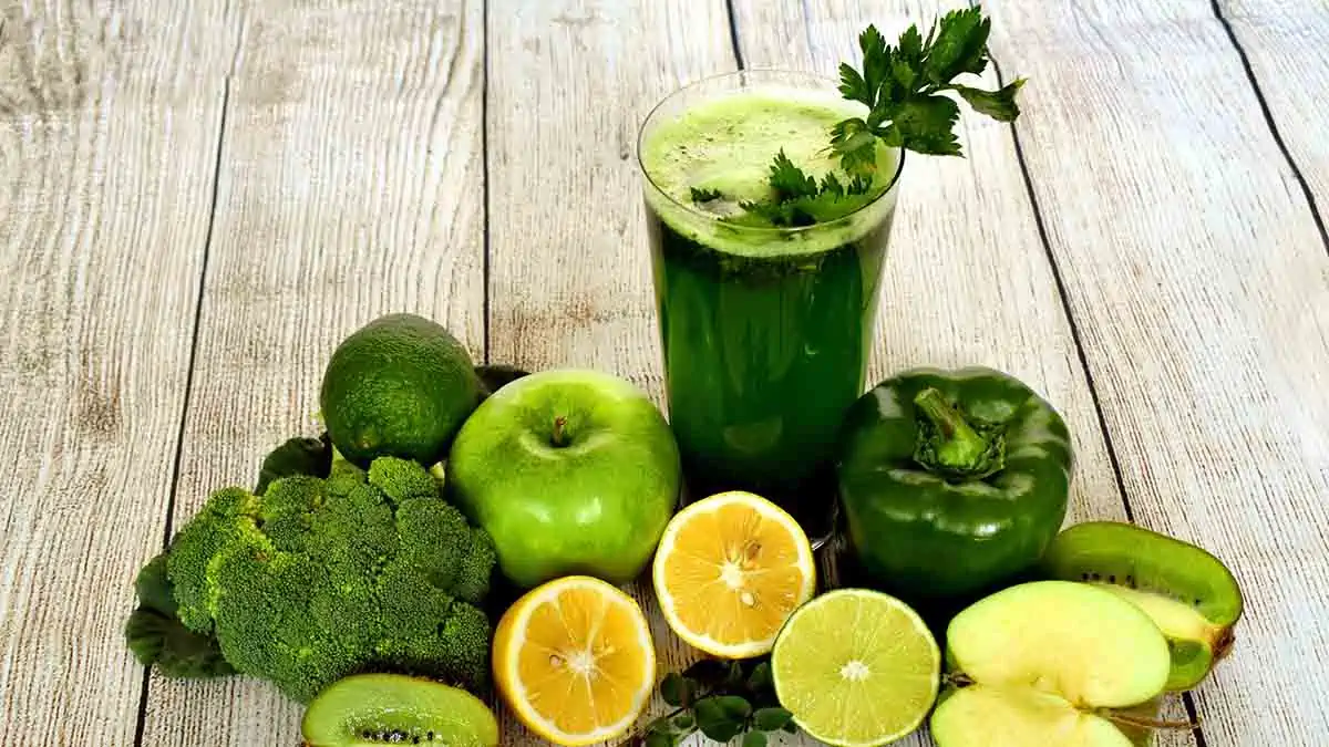 List of foods rich in chlorophyll.
