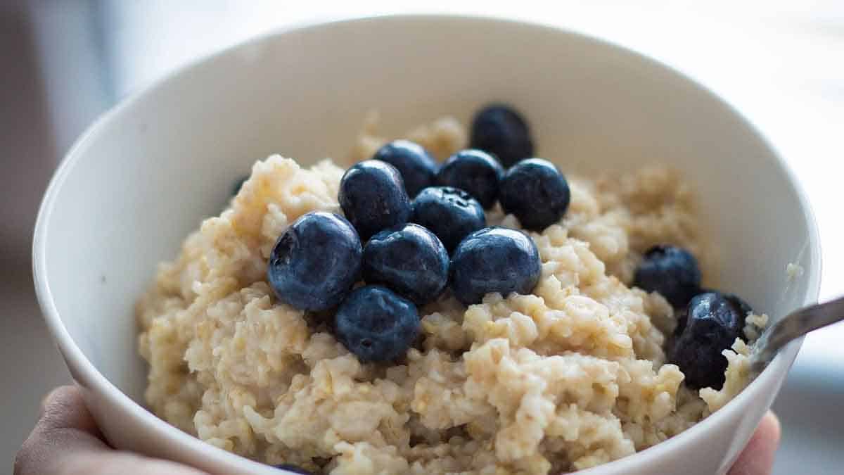 best time to eat oatmeal