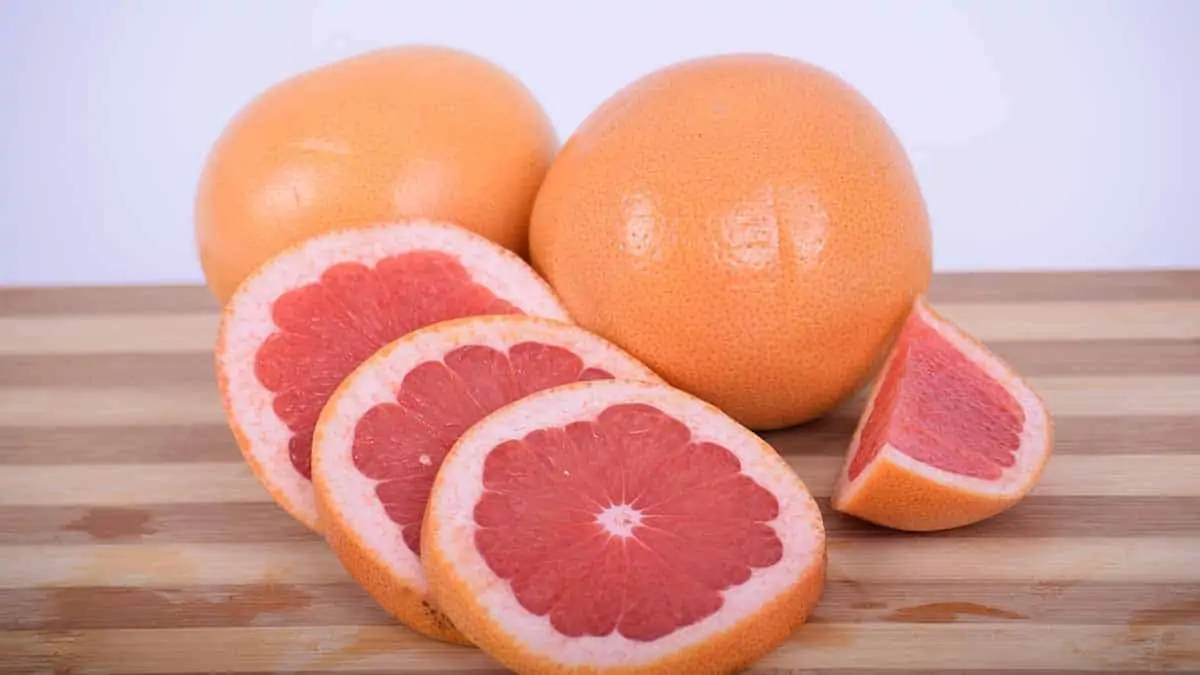 drink grapefruit juice before bed or at daytime?