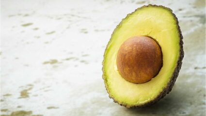 How many calories in avocado & other avocado foods?